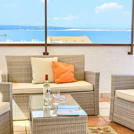 Family Vesna- 100 M -center Guest house Crikvenica