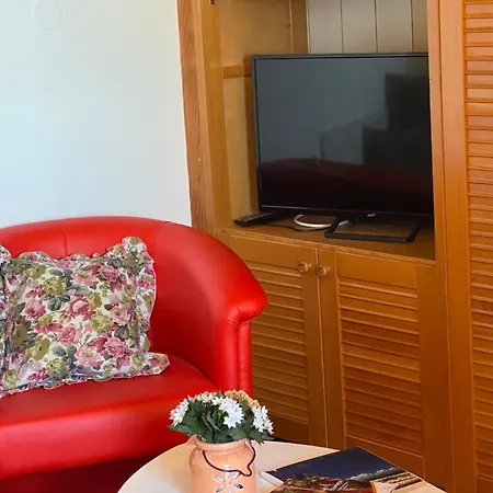 Guest house Family Vesna- 100 M -center Crikvenica