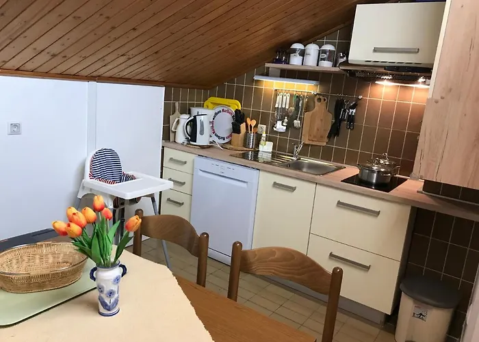 Family Vesna- 100 M -center Gæstehus Crikvenica