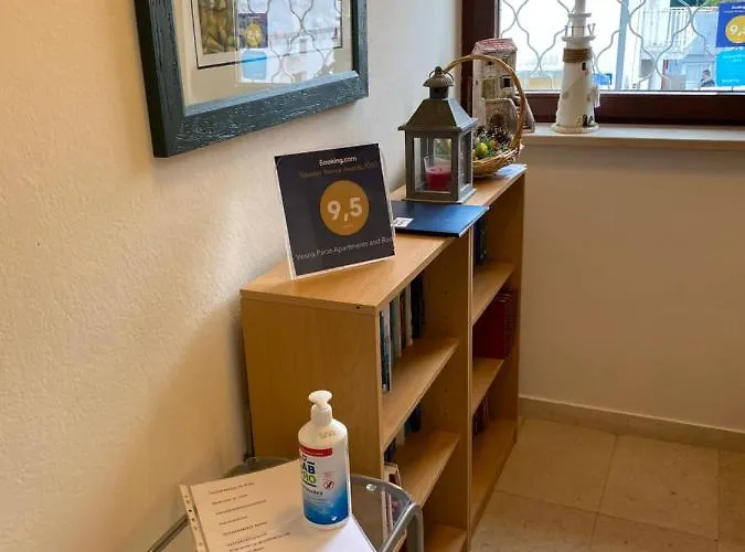 Family Vesna- 100 M -center 3* Crikvenica