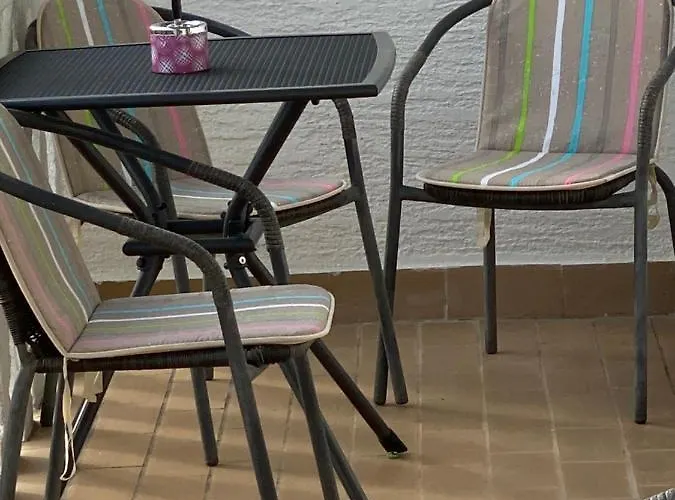 Pensión Family Vesna- 100 M -center 3*