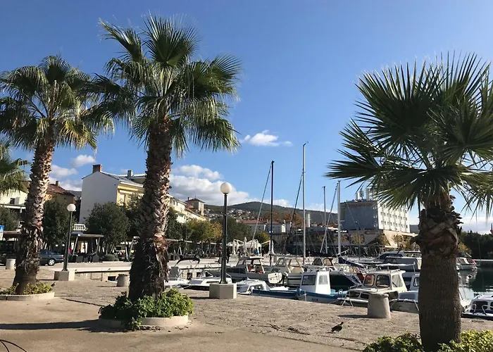 Family Vesna- 100 M -center 3*