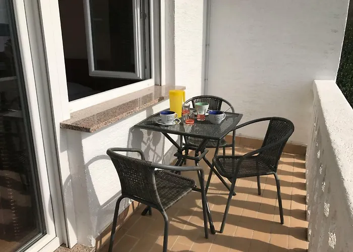 Family Vesna- 100 M -center 3* Crikvenica