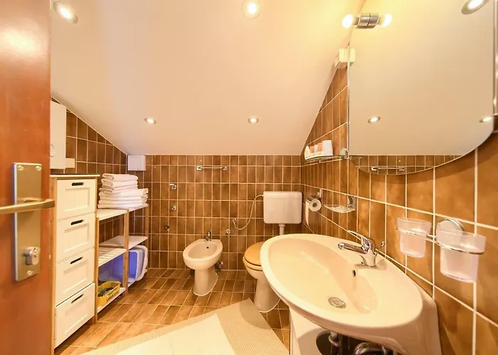 Family Vesna- 100 M -center